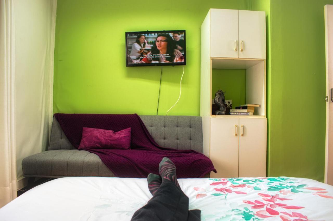 Green Hostel Valdivia Buitenkant foto